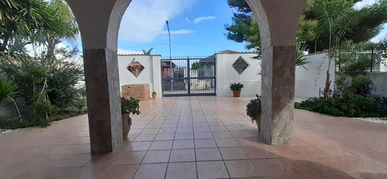 Villa Al Mare Lighthouse Villaggio San Leonardo 0*,  Italien